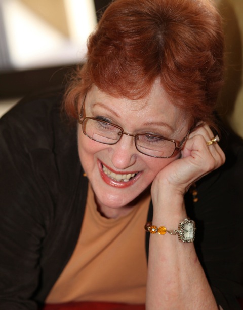 Author Ane Mulligan